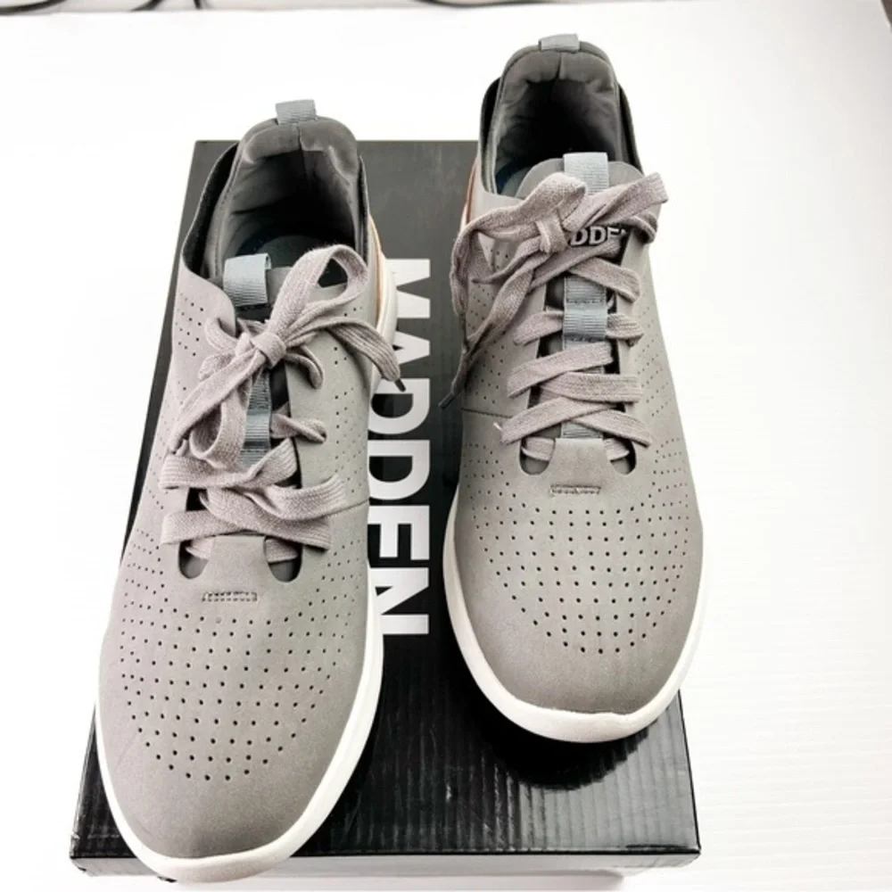 Steve Madden steve madden